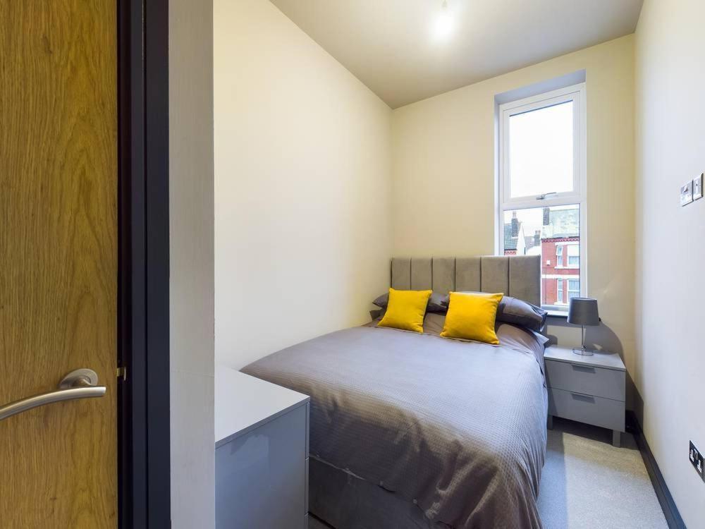 Gibson Manor Apartments Wallasey Esterno foto